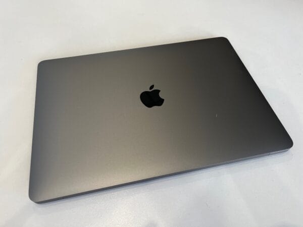 MacBook Air (13-inch, M1, 8GB Memory, 256GB Storage) - Image 6